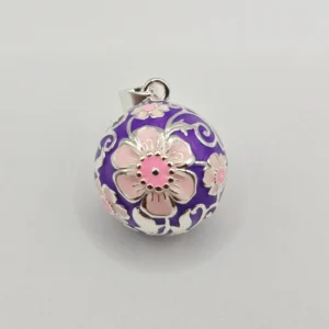Llamador de Ángeles Morado Encanto Floral y Plata de Ley - Imagen 3
